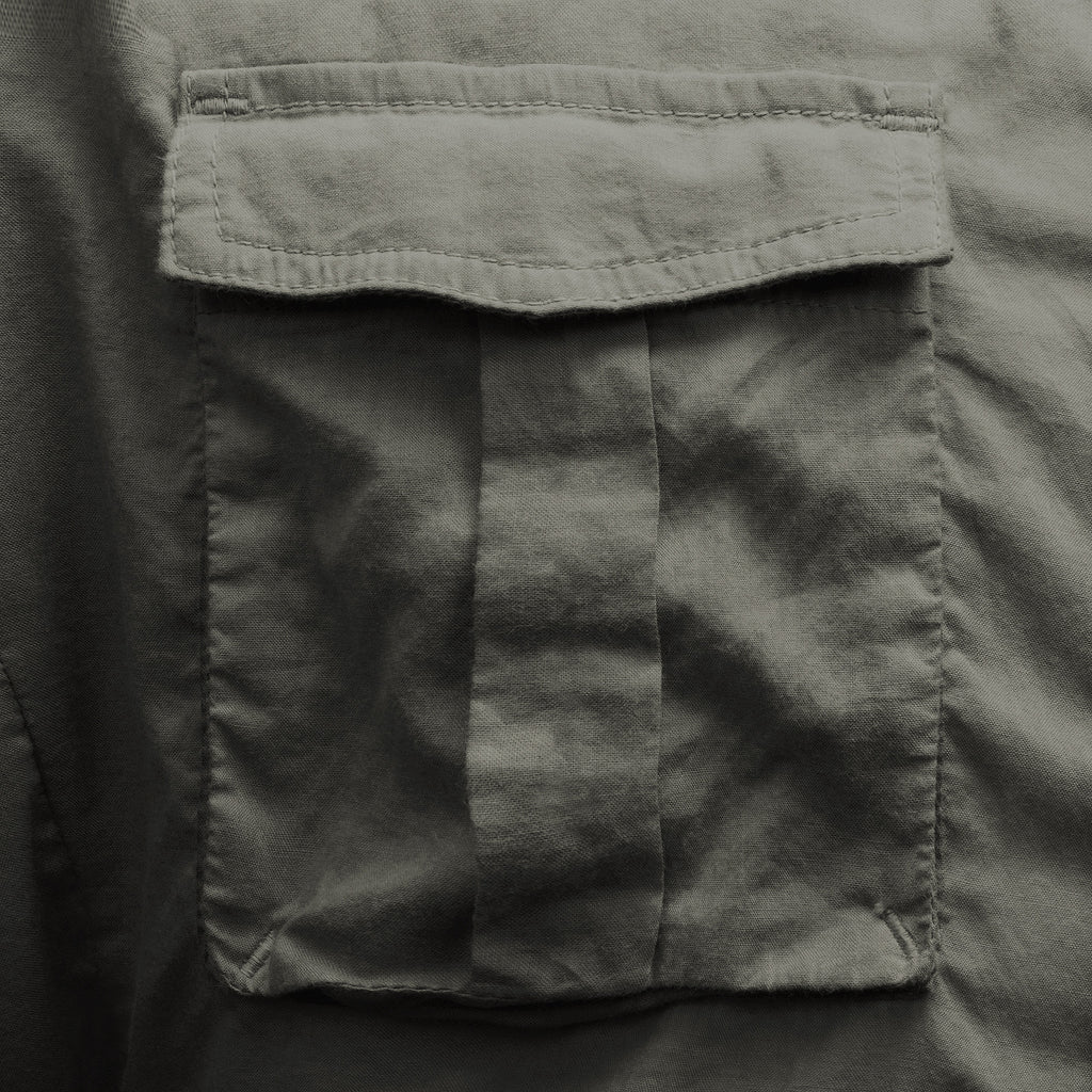 MILITARY BUTTON UP OLIVE